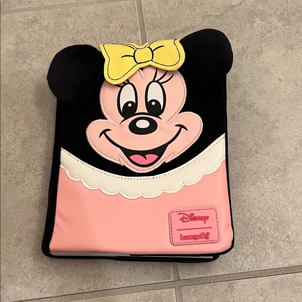 Disney Loungefly Minnie Mouse journal